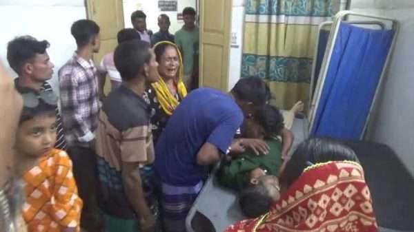 গাইবান্ধায় জমি সংক্রান্ত বিরোধে এক যুবককে কুপিয়ে হত্যা