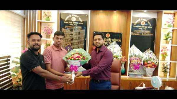 শেরপুরে নবাগত ইউএনও'র সঙ্গে আদিবাসী ছাত্র পরিষদের শুভেচ্ছা
