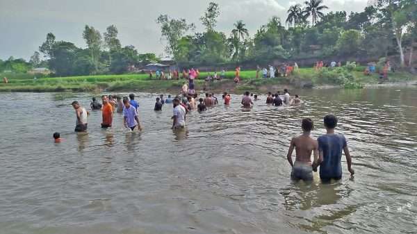 করতোয়ার বুকে পানির স্রোতে হারিয়ে গেল কিশোর হৃদয়